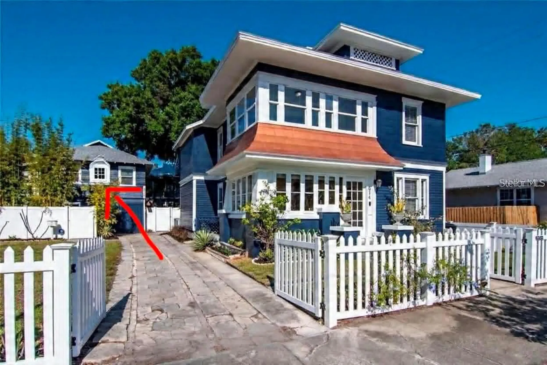 610 8th Street N St Petersburg FL 33702