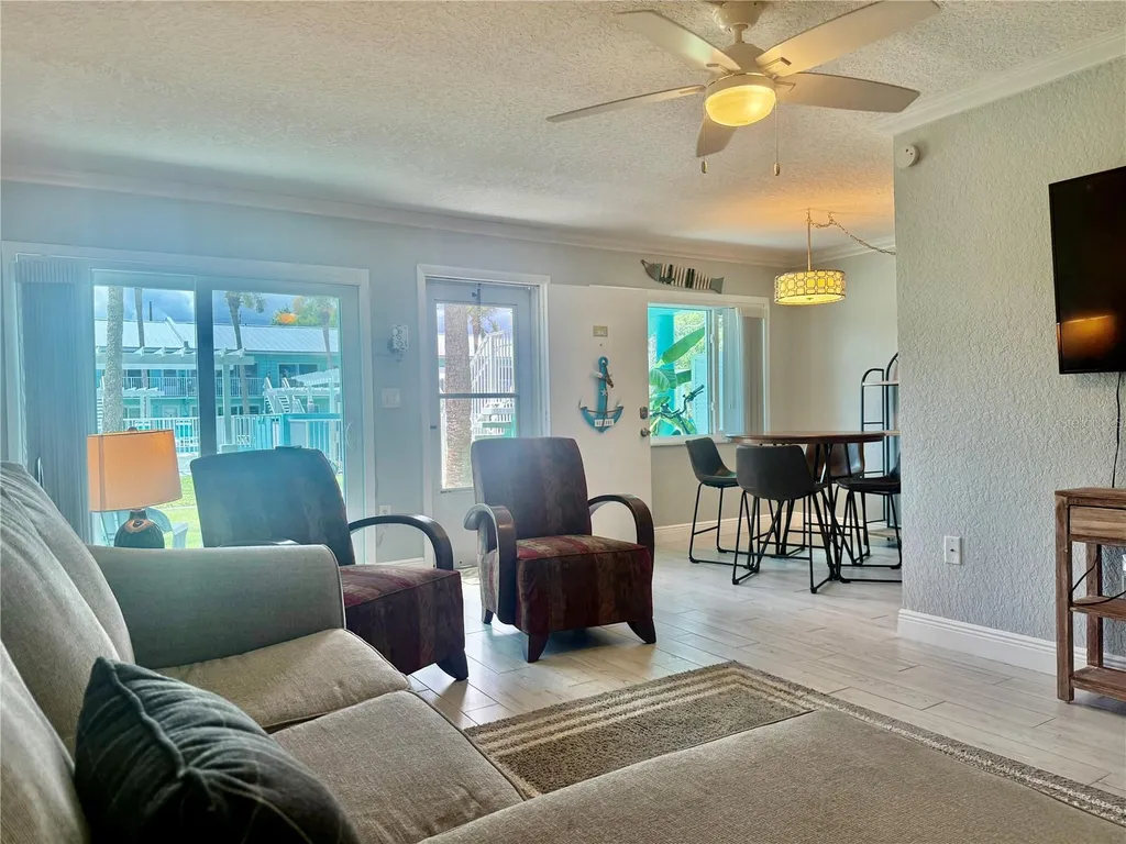 541 S Peninsula Avenue New Smyrna Beach FL 32169