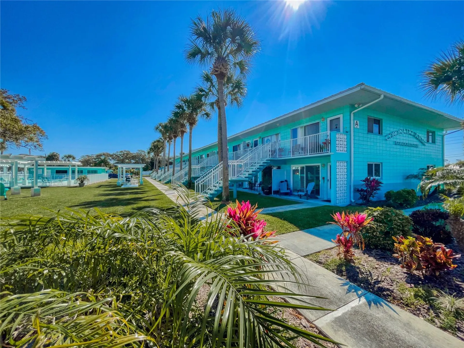 541 S Peninsula Avenue New Smyrna Beach FL 32169