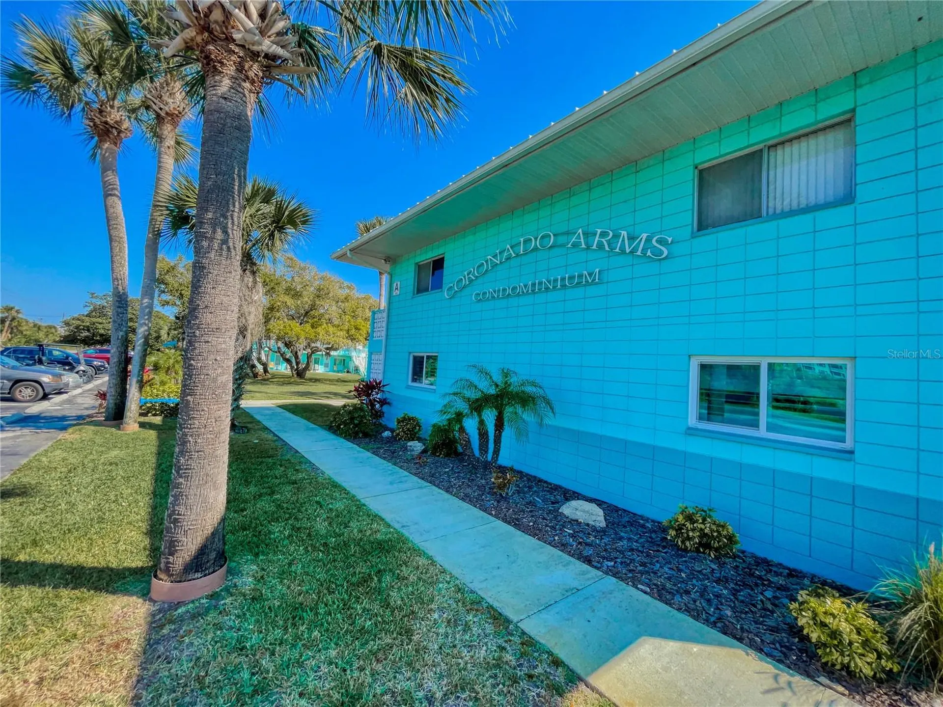541 S Peninsula Avenue New Smyrna Beach FL 32169