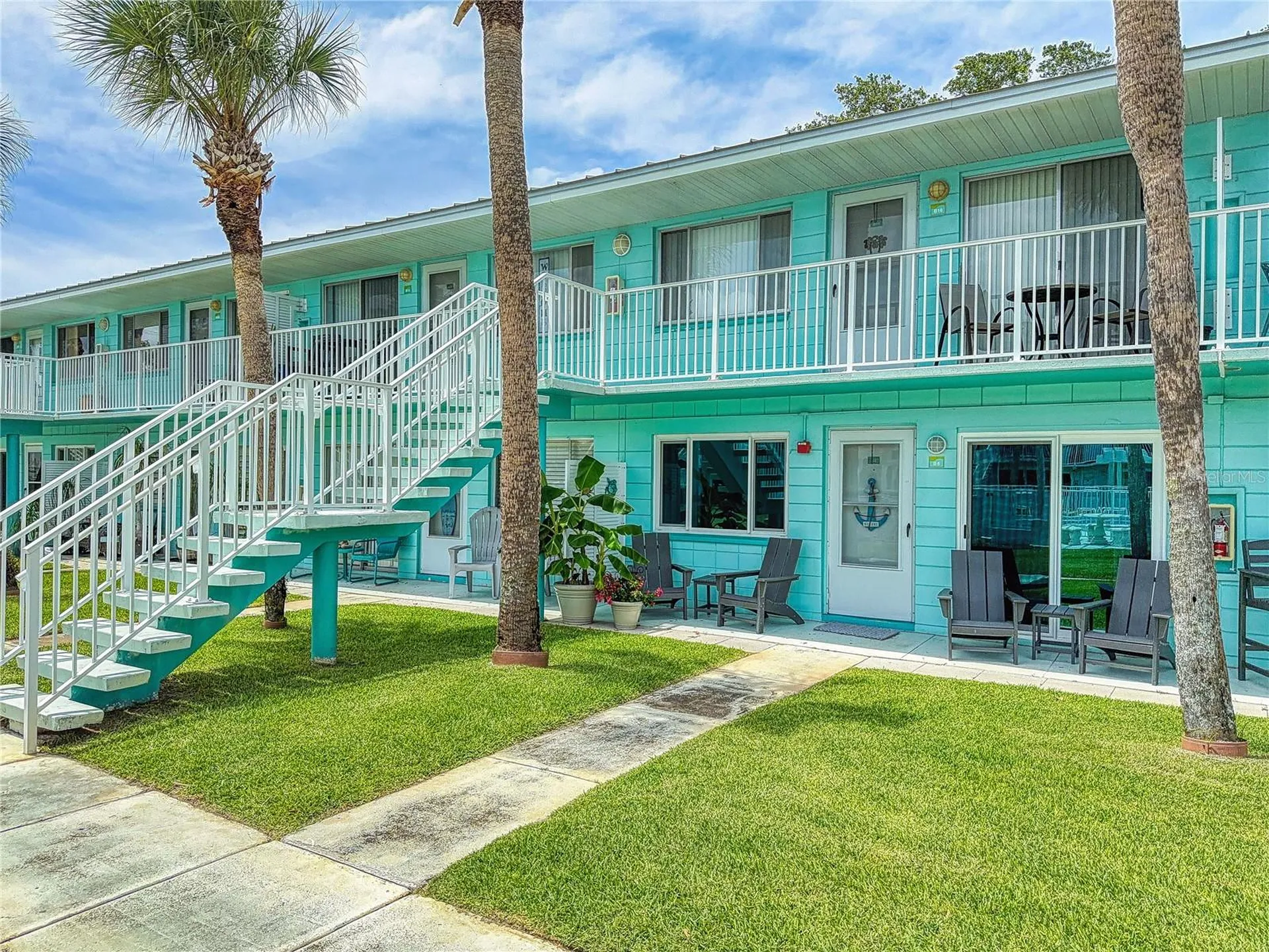 541 S Peninsula Avenue New Smyrna Beach FL 32169