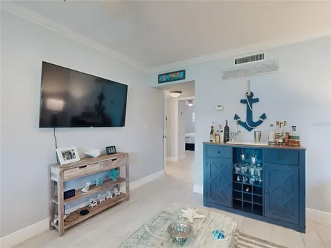 541 S Peninsula Avenue New Smyrna Beach FL 32169