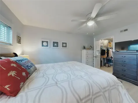 541 S Peninsula Avenue New Smyrna Beach FL 32169