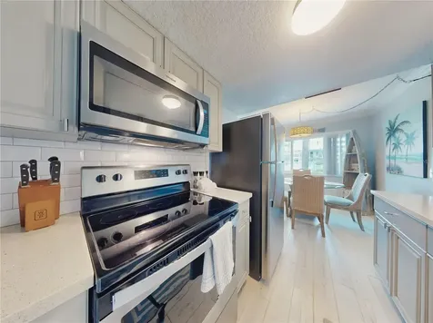 541 S Peninsula Avenue New Smyrna Beach FL 32169