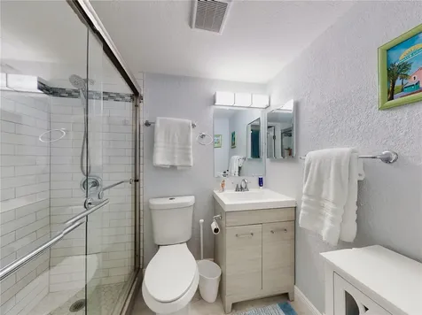 541 S Peninsula Avenue New Smyrna Beach FL 32169
