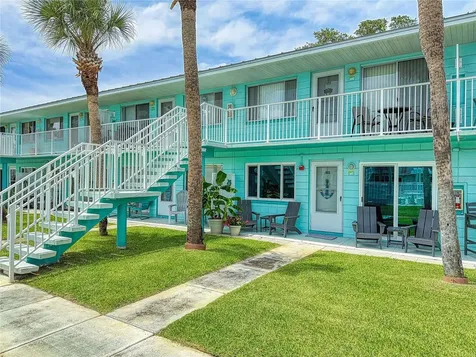 541 S Peninsula Avenue New Smyrna Beach FL 32169