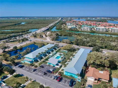 541 S Peninsula Avenue New Smyrna Beach FL 32169