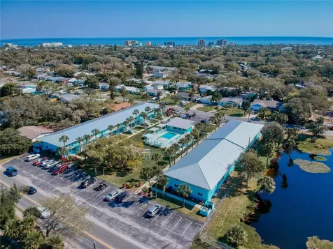 541 S Peninsula Avenue New Smyrna Beach FL 32169