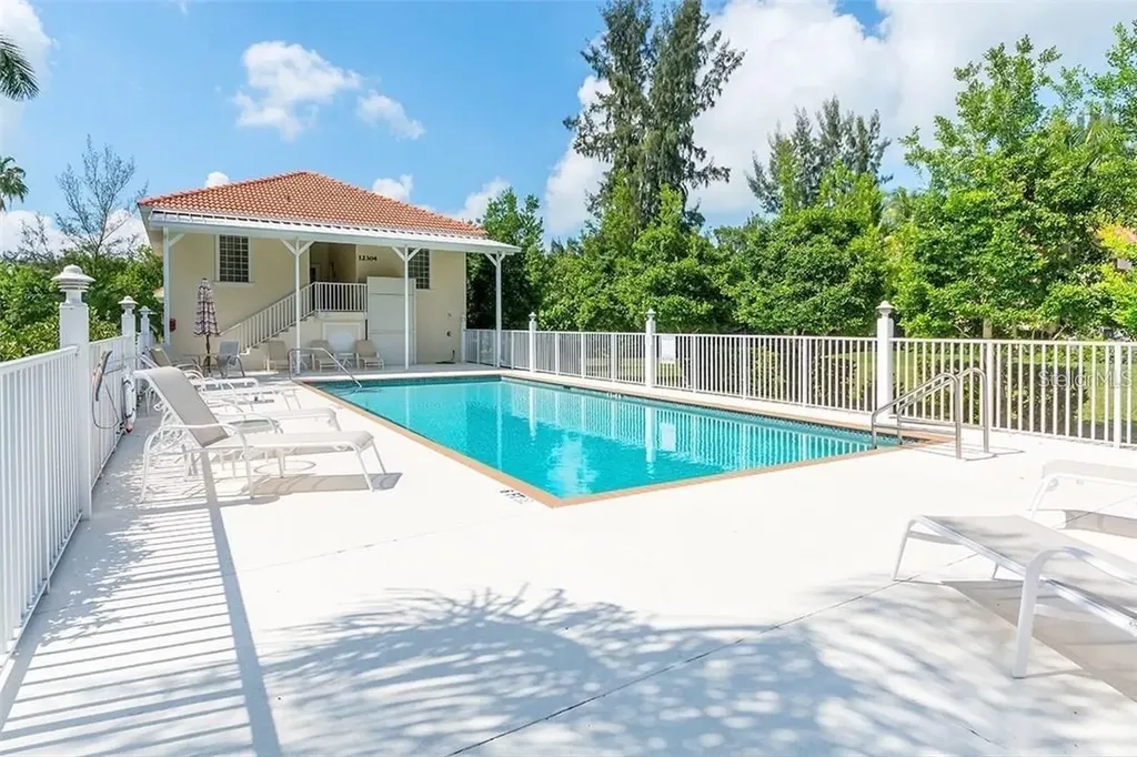 4118 Osprey Harbour Loop Cortez FL 34215