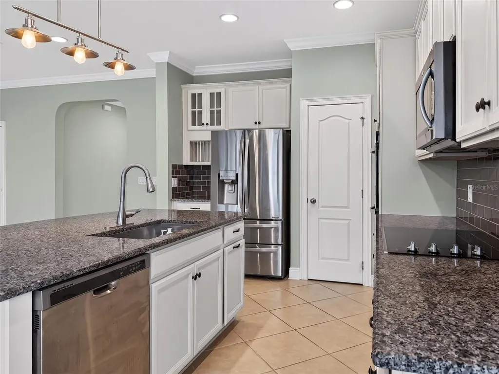 2062 Redbay Avenue Minneola FL 34715