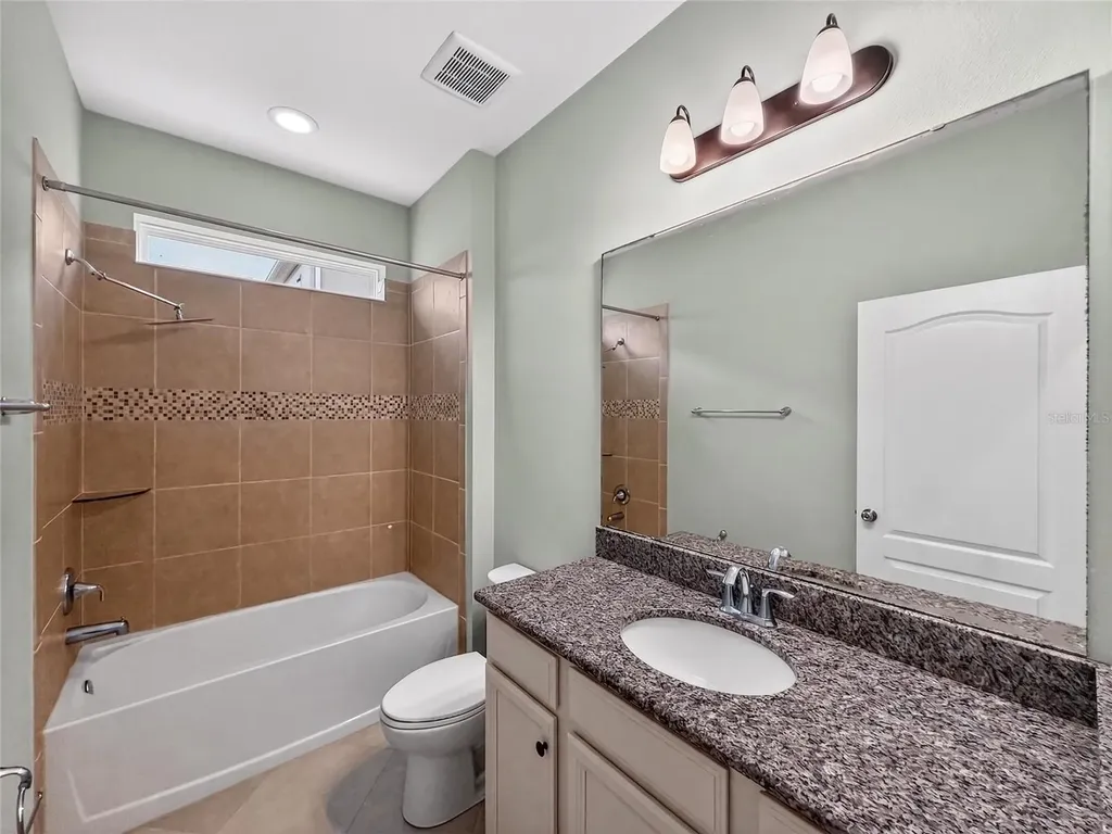 2062 Redbay Avenue Minneola FL 34715