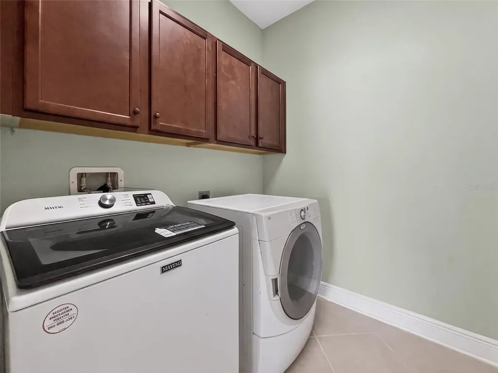 2062 Redbay Avenue Minneola FL 34715