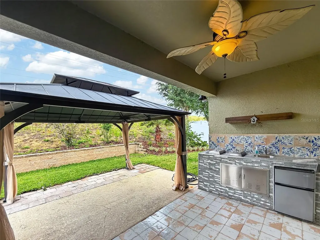 2062 Redbay Avenue Minneola FL 34715
