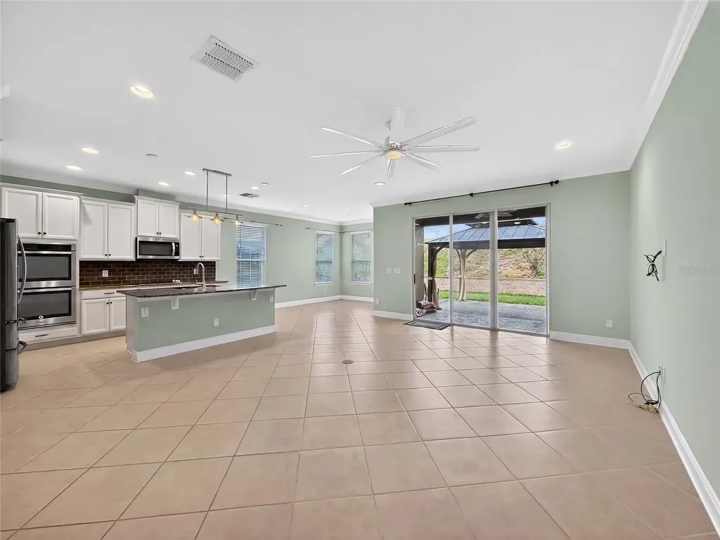 2062 Redbay Avenue Minneola FL 34715