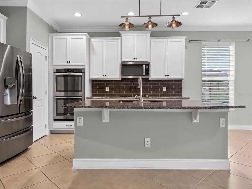 2062 Redbay Avenue Minneola FL 34715