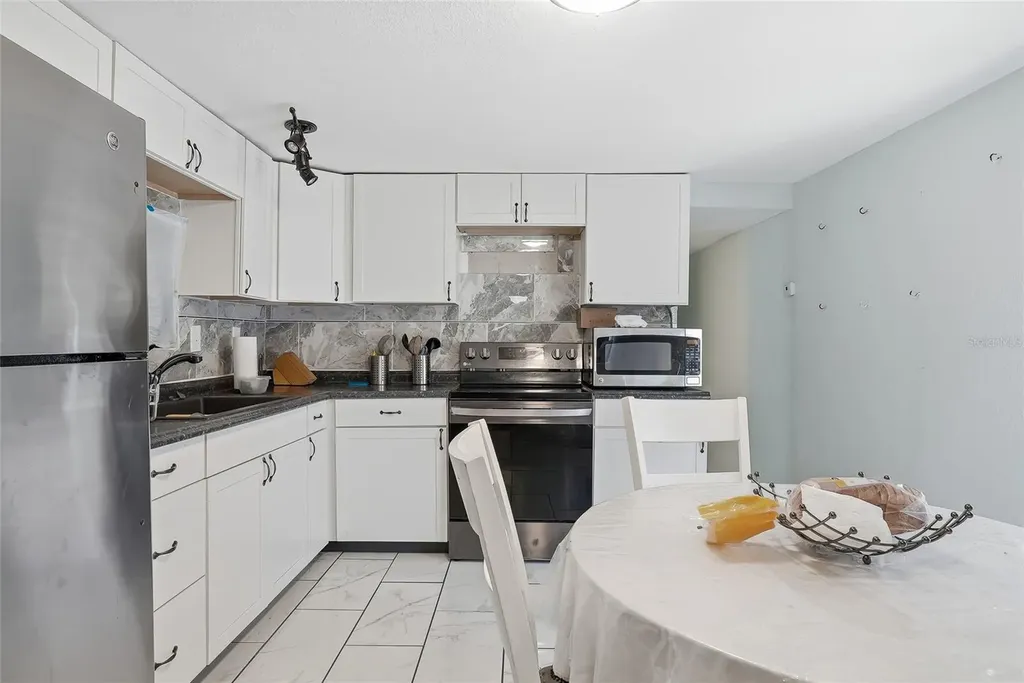 911 Marjorie Avenue Brandon FL 33511