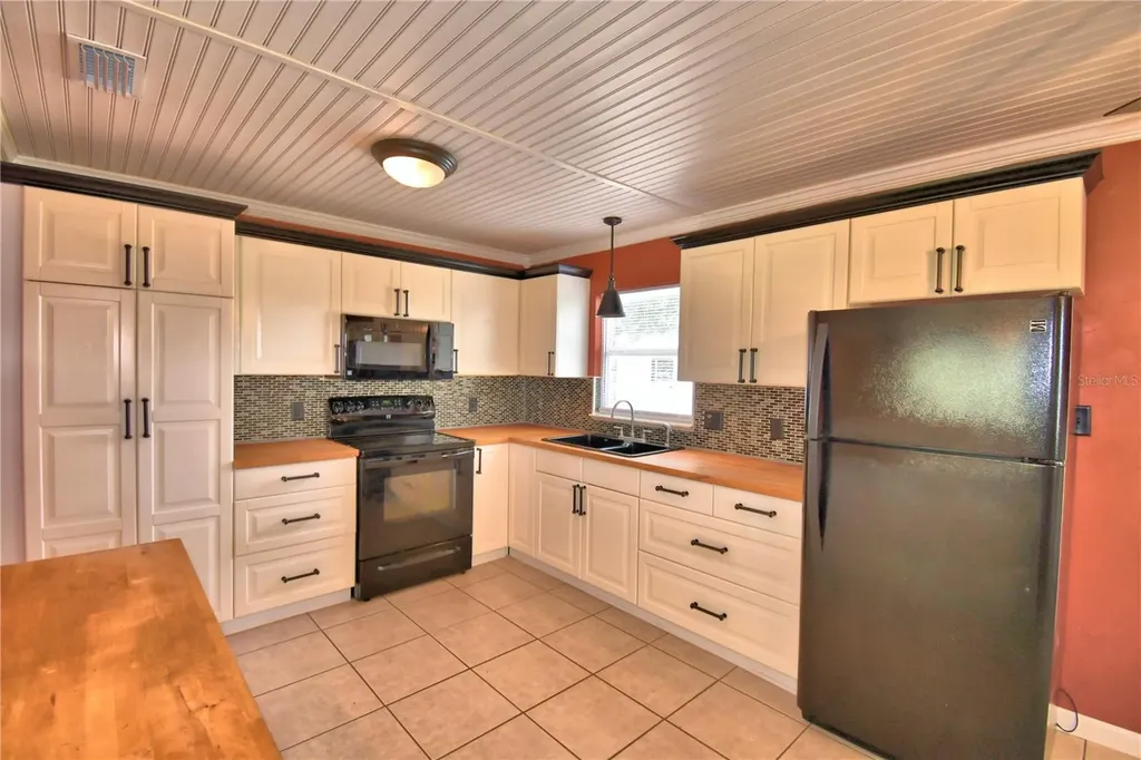 606 N Nashua Avenue Fort Meade FL 33841