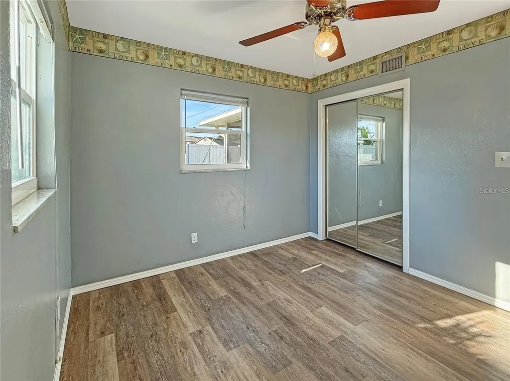 8802 109th Lane Seminole FL 33772