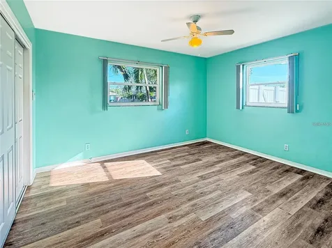 8802 109th Lane Seminole FL 33772