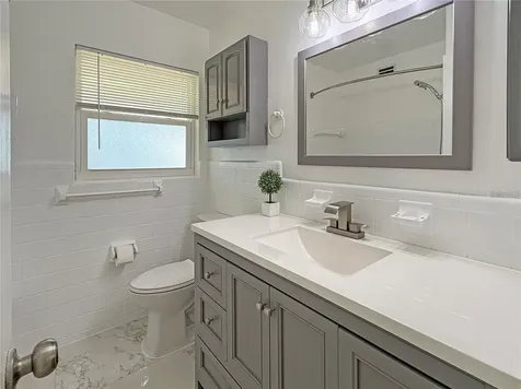 8802 109th Lane Seminole FL 33772