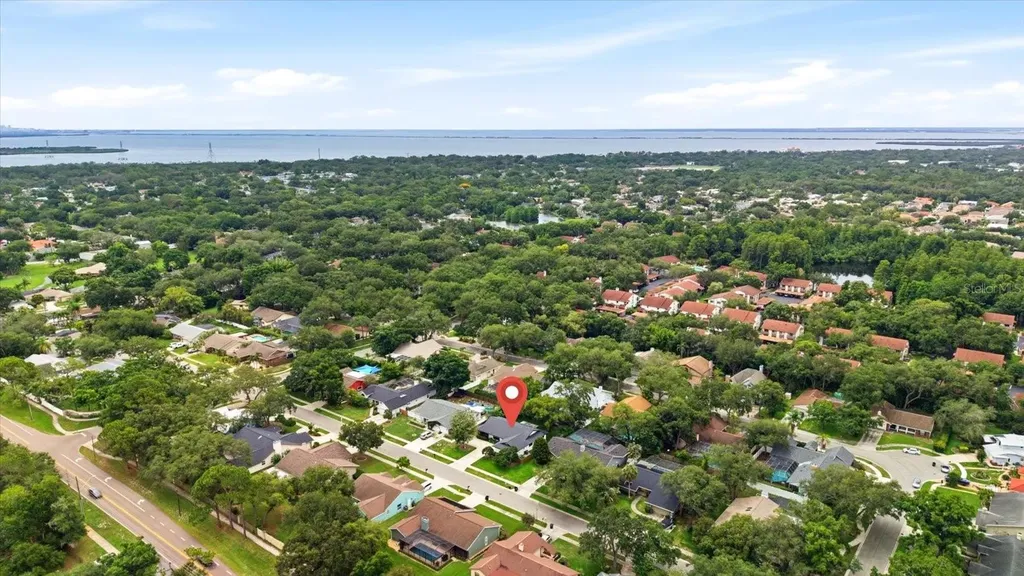 616 Fayette Drive N Safety Harbor FL 34695