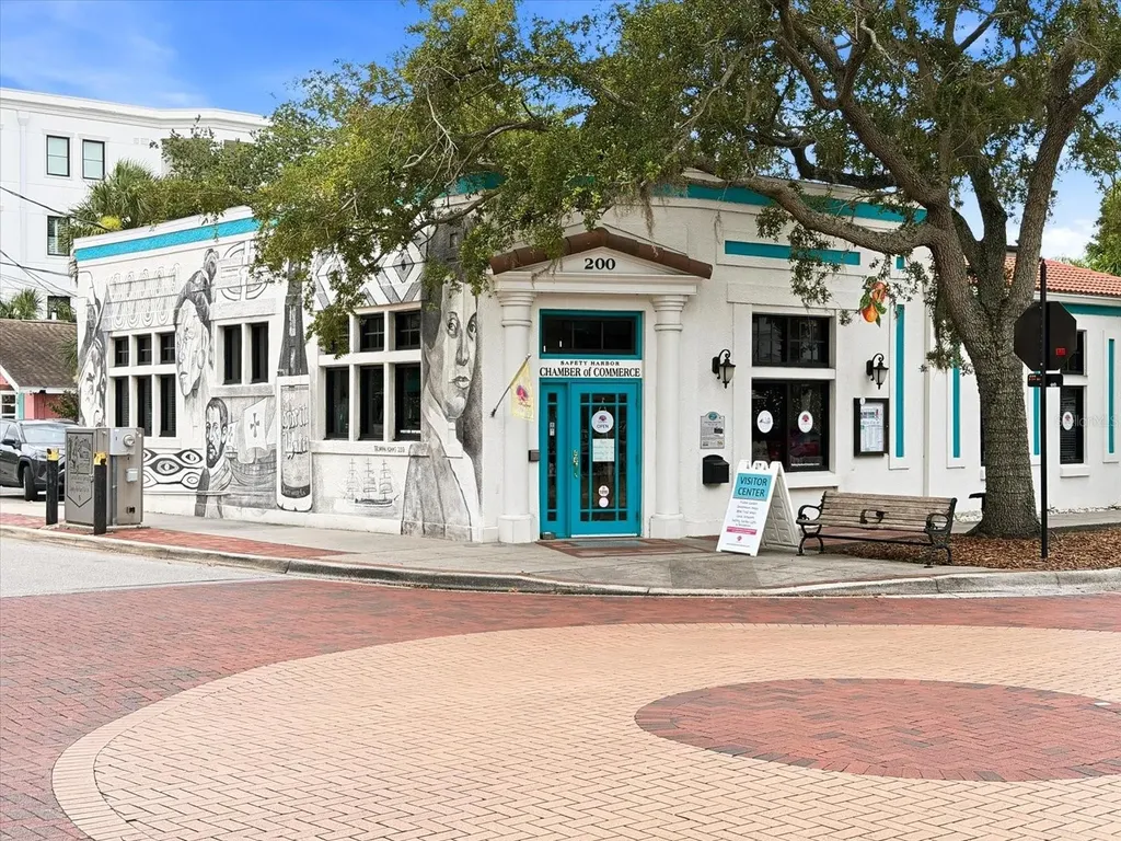 616 Fayette Drive N Safety Harbor FL 34695