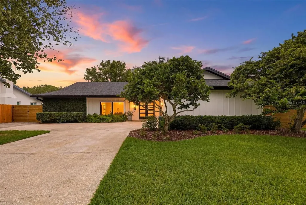 616 Fayette Drive N Safety Harbor FL 34695