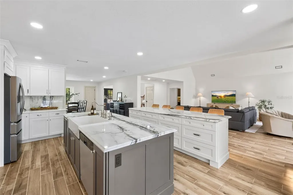 7351 Iguana Drive Sarasota FL 34241