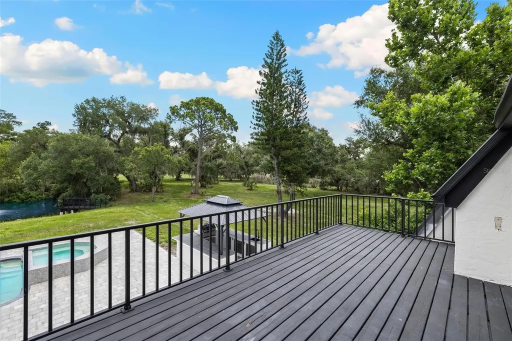 7351 Iguana Drive Sarasota FL 34241