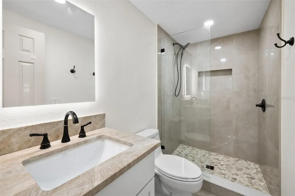 7351 Iguana Drive Sarasota FL 34241