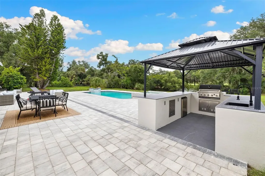 7351 Iguana Drive Sarasota FL 34241
