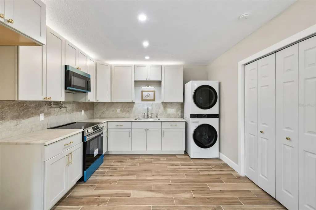 7351 Iguana Drive Sarasota FL 34241