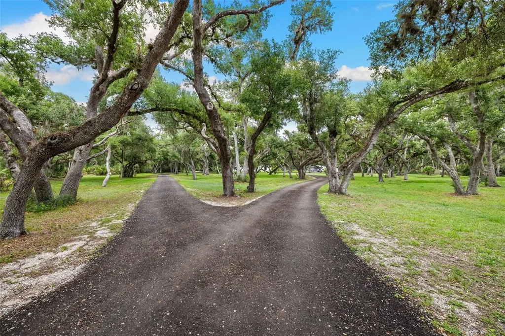 7351 Iguana Drive Sarasota FL 34241