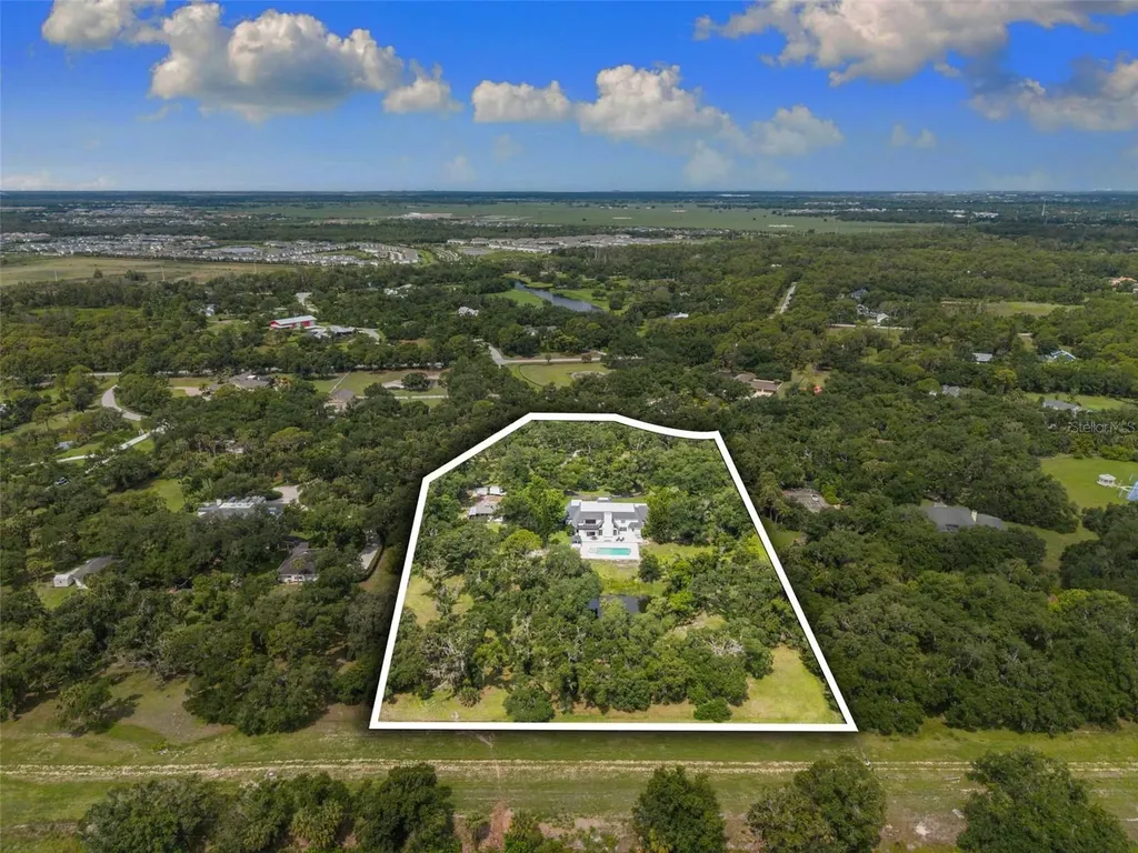 7351 Iguana Drive Sarasota FL 34241