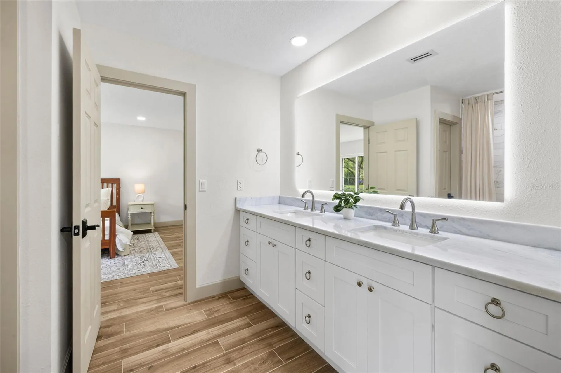 7351 Iguana Drive Sarasota FL 34241
