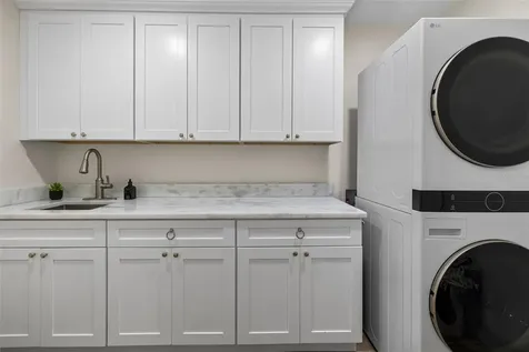 7351 Iguana Drive Sarasota FL 34241
