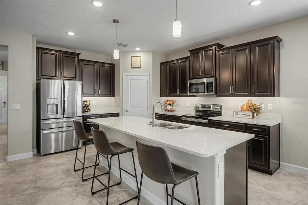 31609 Cannon Rush Drive San Antonio FL 33576
