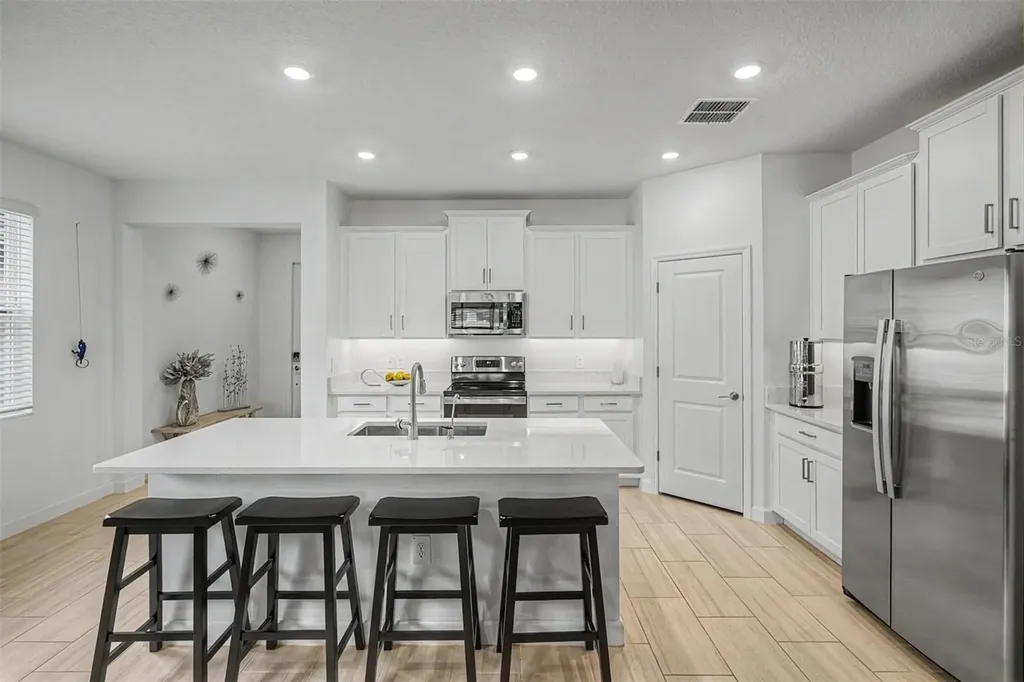 10733 Tupper Cay Drive San Antonio FL 33576