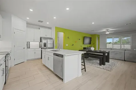 10733 Tupper Cay Drive San Antonio FL 33576
