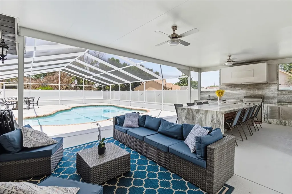 8055 Lesia Circle Orlando FL 32835
