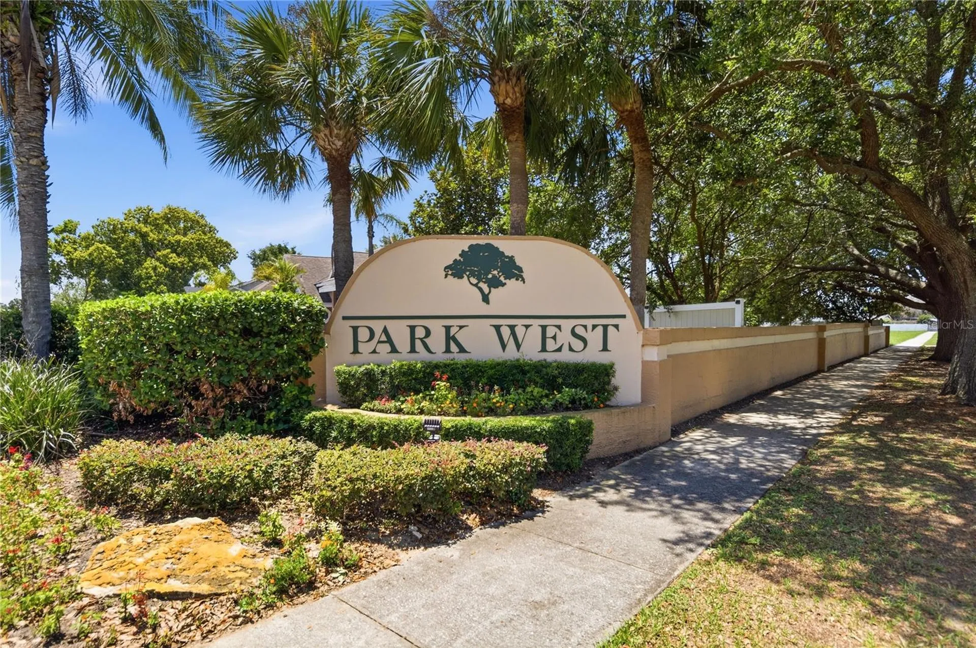 8055 Lesia Circle Orlando FL 32835