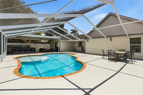 8055 Lesia Circle Orlando FL 32835