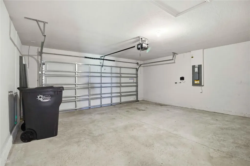 3906 111th Street E Palmetto FL 34221