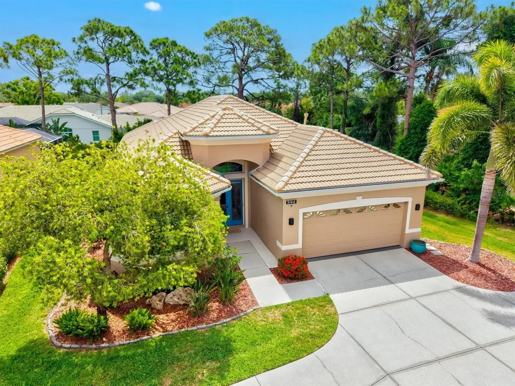 9144 Willow Brook Drive Sarasota FL 34238