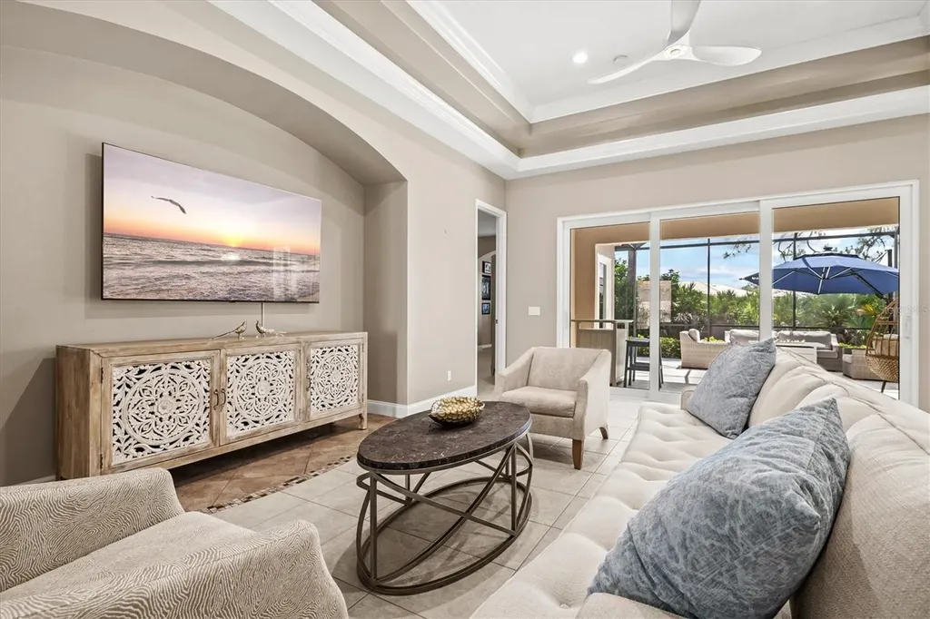 9144 Willow Brook Drive Sarasota FL 34238