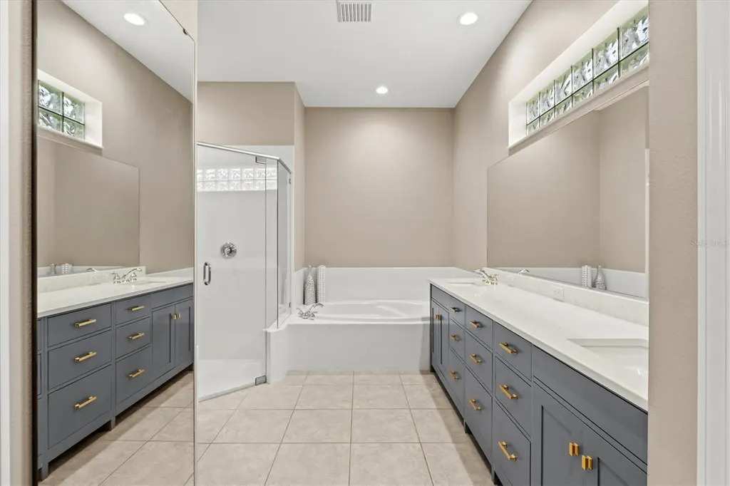 9144 Willow Brook Drive Sarasota FL 34238