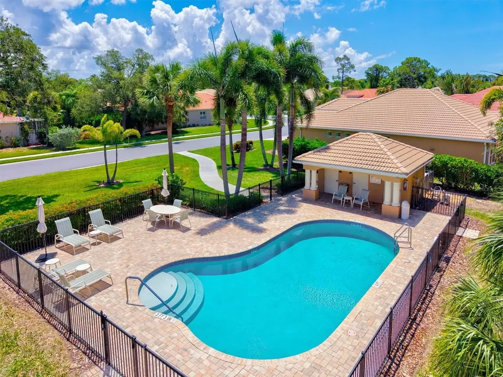 9144 Willow Brook Drive Sarasota FL 34238