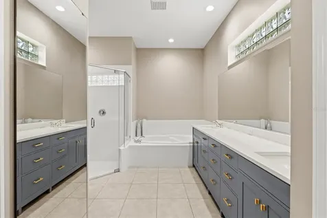 9144 Willow Brook Drive Sarasota FL 34238