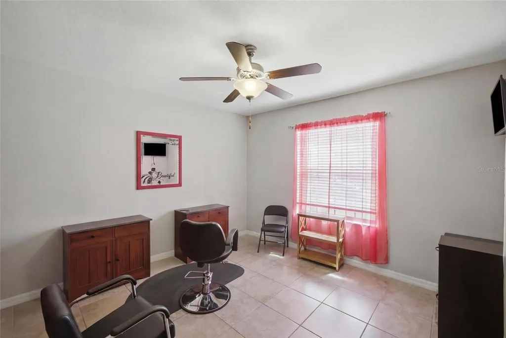 3035 Moulden Hollow Drive Zephyrhills FL 33540