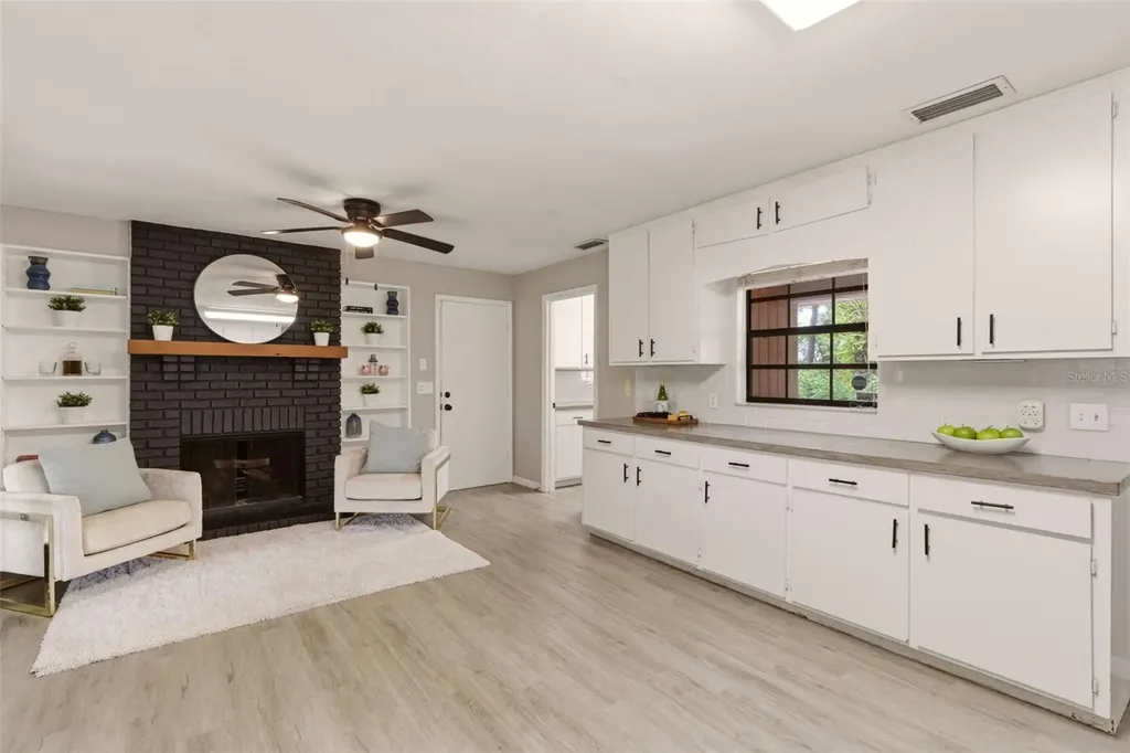 2334 Dartmouth Road Deland FL 32724